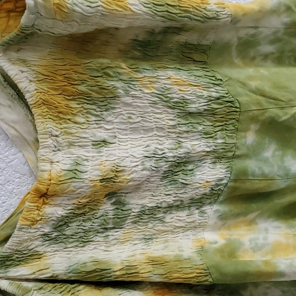 Dress - Picture 3 of 4